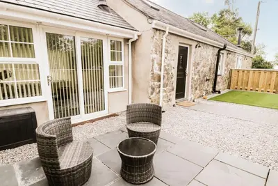 2 Mountain View, Llangefni