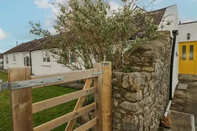 Primrose Cottage in Manorbier.