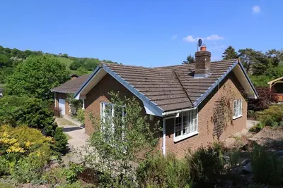 Image de Pen Y Maes, stunning garden, hot tub, countryside.