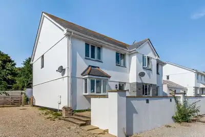 8 Harlyn Mews, Harlyn, Cornwall