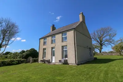 Image de Ty Mawr, Llanddaniel Fab
