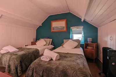 Sea View Cottage, Pet Friendly, Quiet, Peaceful