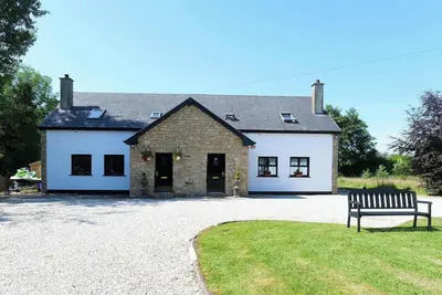 Image de 4br Workers Accommodation | Sleeps 7 | Wi-Fi