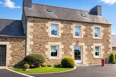 Image de Gîte chaleureux entre campagne et mer, à 10 min de Morlaix – jusqu’à 5 pers.