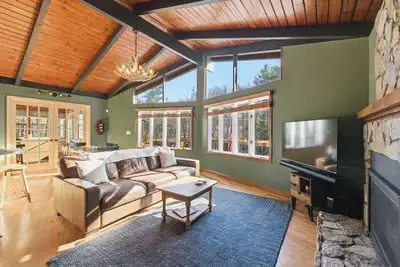 Image de The Gunstock Chalet - Close to Gunstock, Bnh Pavilion, and Lake Winnipesaukee