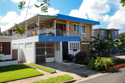 Image de Adorable 3-bedroom w private bathrooms house near Old San Juan, El Yunque, Malls