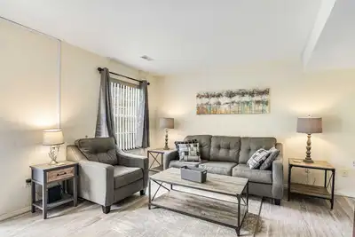 Image de Cozy 1br Condo - Pet-Friendly - Near the Strip