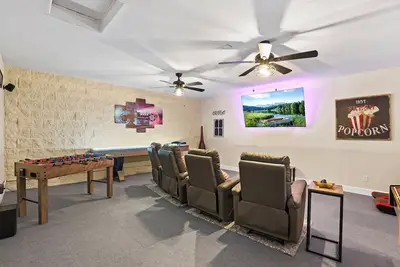 Image de Bear Lake Cabin Too! Game room & movie theater!