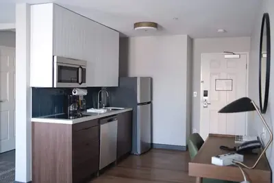 Image de Suite w/ Full Kitchen | Pool, Breakfast, & More