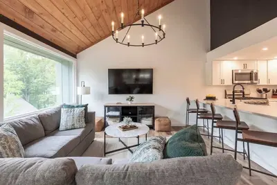 Image de Loon's Nest 3bdr | Pool, Hot Tub, Tennis Access