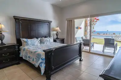 Image de Ground Floor 4 Bedroom Sonoran Sky!