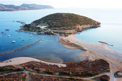 Image de Sun-Kissed Sailing Adventure in the Serene Saronic Islands