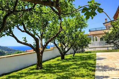 Image de Detached home with terrace, garden and sea view – Casa Gennaro