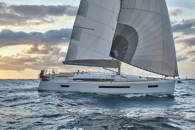 Image de Sun-Kissed Sailing: A Luxurious Beach Experience in Nikiti, Macedonia