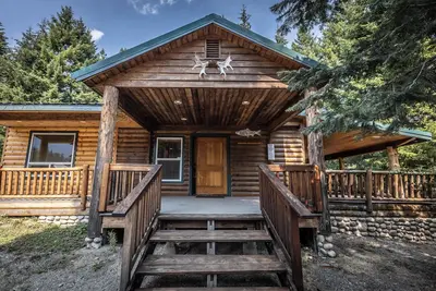 Image de Twin Ponds Cabin - Riverside family getaway in a National Forest!