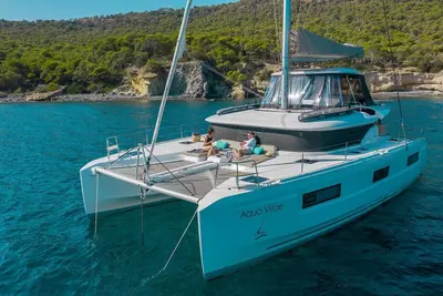Image de Sun-Kissed Sailing Adventure in Islas Sarónicas