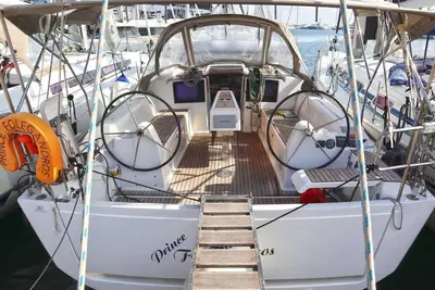 Image de Sun-Kissed Sailing Adventure in Islas Sarónicas