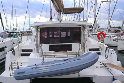 Image de Sun-Kissed Sailing Adventure in Islas Sarónicas