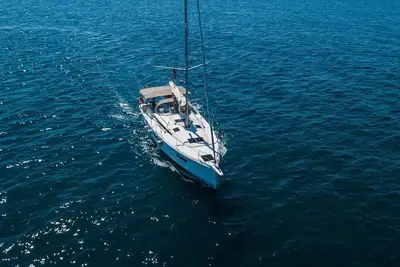 Image de Sun-Kissed Sailing Adventure in Islas Sarónicas