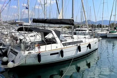 Image de Sun-Kissed Sailing Adventure in Islas Sarónicas