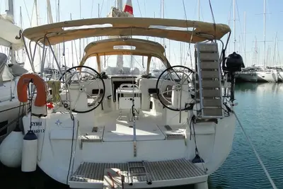 Image de Sun-Kissed Sailing Adventure in Islas Sarónicas