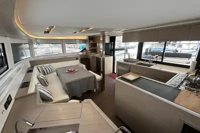 Image de Sun-Kissed Sailing Adventure in Islas Esporadas