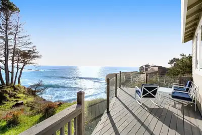 Image de Gualala blufftop cottage with fireplace & grill, dogs welcome