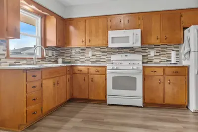 Image de Cozy, Welcoming, Tidy 3-bedroom house with pool table and Ev charger in Rockford