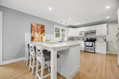 Image de Amazing Spacious 3br Cozy Home Near Crescent Beach