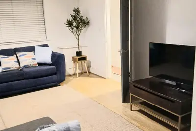 Image de Modern Coastal home, family and dog friendly
