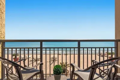 Image de Oceanfront Condo with Lazy River