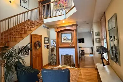 Image de Hilltop Haven in Mount Adams