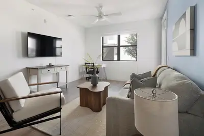 Image de Landing | Modern 2bd, Clubhouse, Gym