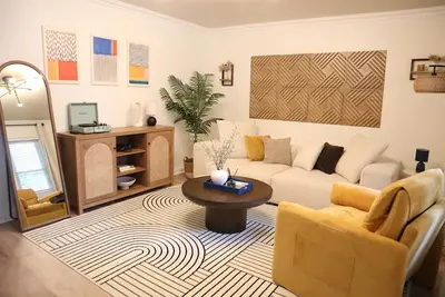 Image de Cozy Stylish 2 Br Home w/ Pool / Relax & Enjoy