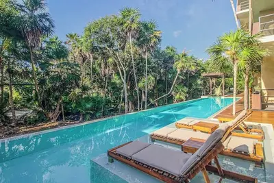 Image de First floor apartment near the beach