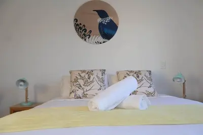 Image de *Luxurious new 2 bdrm townhouse in heart of Cbd*