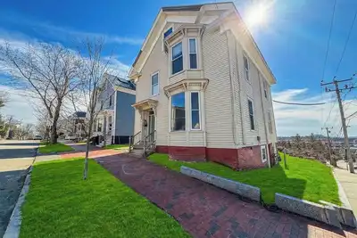 Image de Munjoy Hill apartment w/ Ac, walk to town & promenade