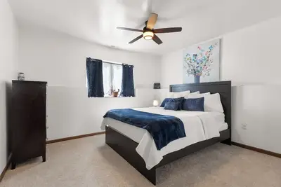 Image de Spacious 5-Bedroom Home in Aberdeen