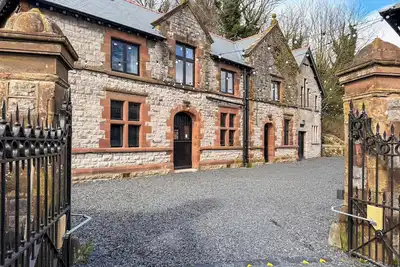 Image de 5 chambres à coucher à Great Urswick