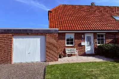 Image de Vacation home for 4 guests with 54m² in Hage (312211)