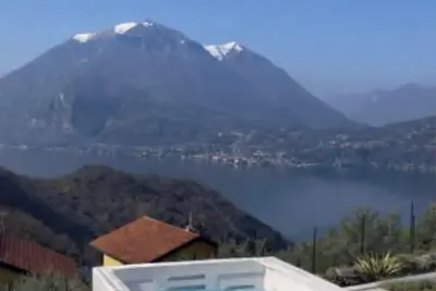 Image de Retrait Lake Como Private Design Retreat with Lake View