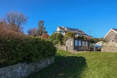 Image de Swn-Y-Wylan, in Red Wharf Bay.