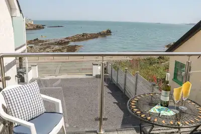 Image de Min Y Traeth, Bull Bay