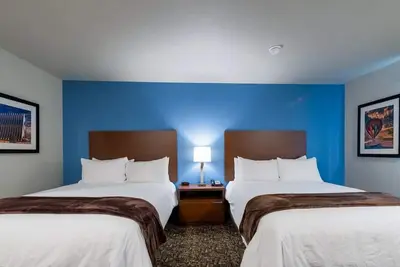 Image de 4 Modern Rooms w/ Free Parking  | Wyoming State Museum - 2. 1 miles