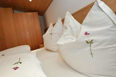 Image de Rundblick 5 – Spacious holiday apartment for 8 guests