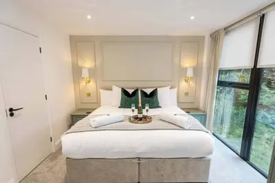 Image de Aurora`s Abode - Close to Ashley Cross with balcony