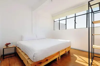 Image de Edificio Aurora | A Historic Downtown Apartment
