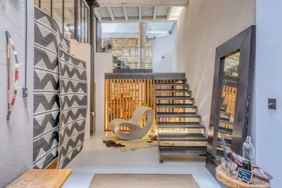 Image de Ancien Chai rénové en Loft - Toit-terrasse