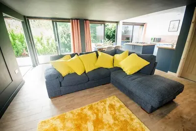 Image de Bird Nest & Sauna - Bird Sanctuary Private Retreat