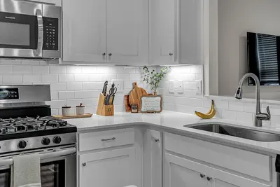 The O'Neal Village Gem